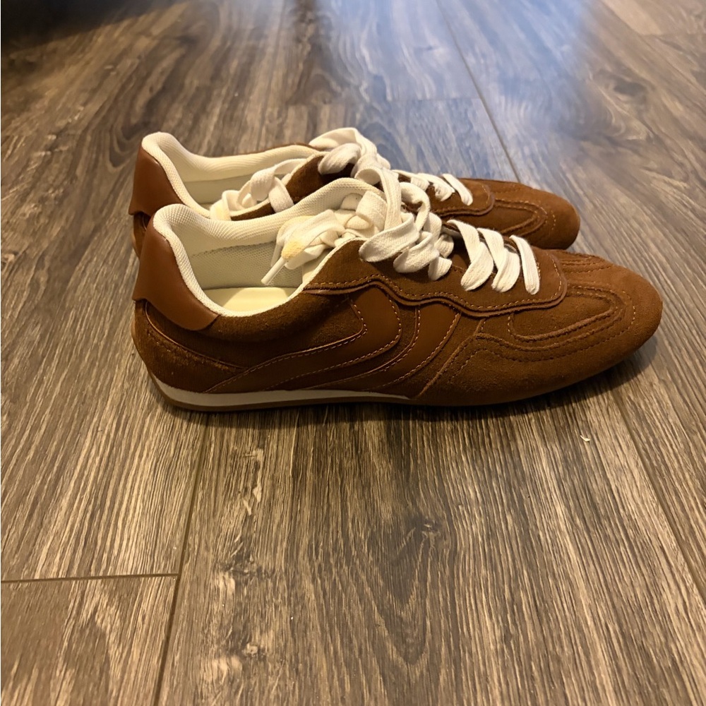 Classic Brown Sneakers with White Accents - Picture 2 of 3